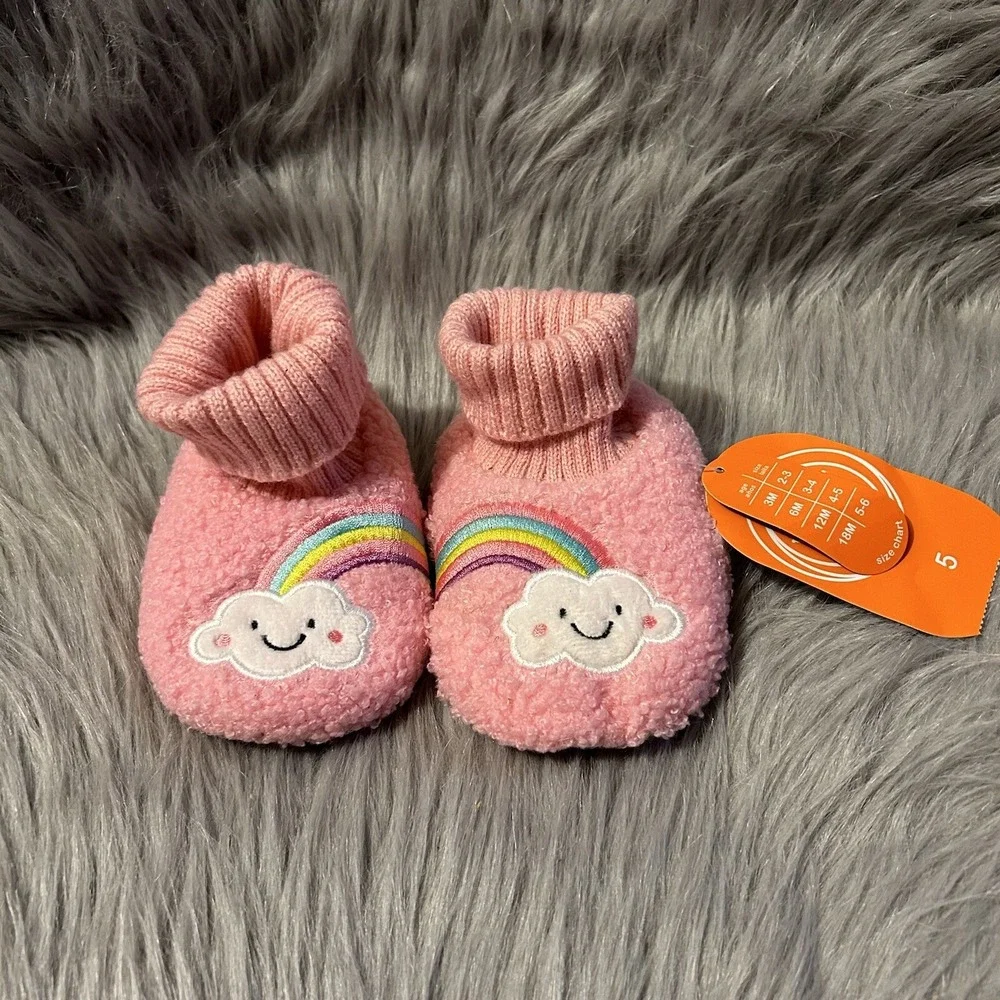 Wonder Nation Slippers Baby Girl's Size 5 Pink Fuzzy Rainbow Bootie Shoes NEW